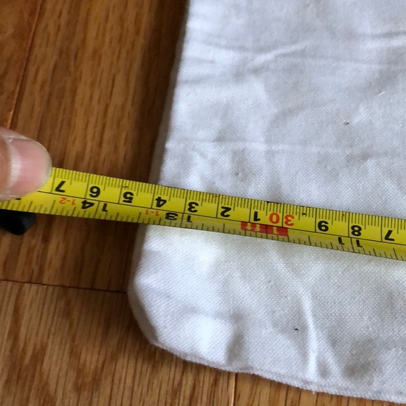 Robert graham - Picture 3 of 4